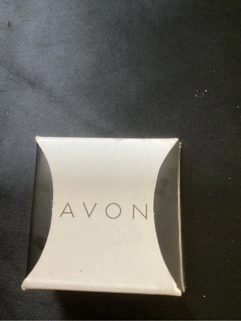 Avon Gold-Tone HOPE Round Pendant Necklace with Yellow Faceted Center